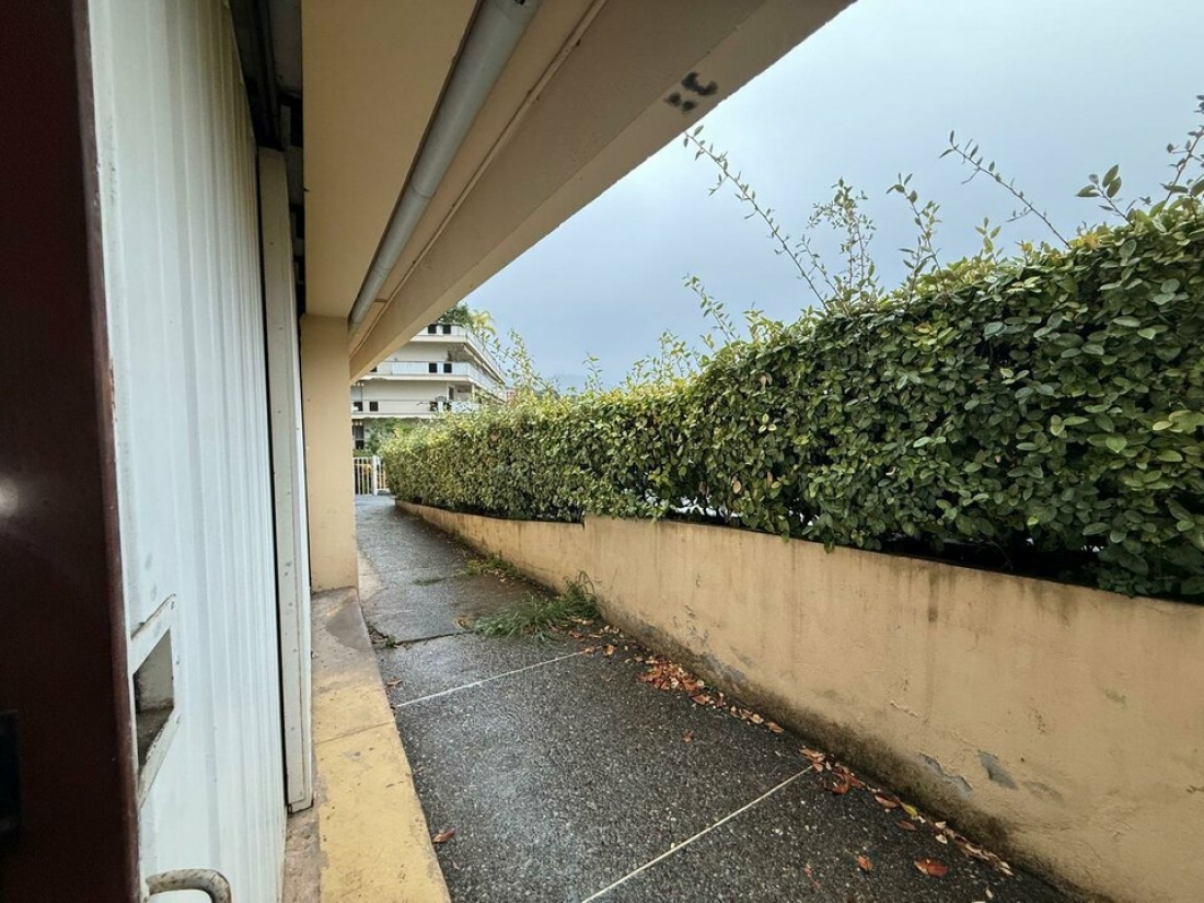 Photo 4 – location Entrepôts / activités	NICE (06100)
