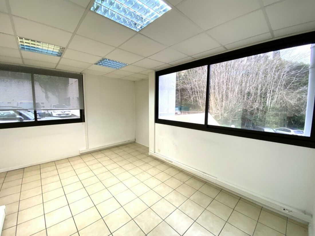 Photo 3 – location bureaux	LE CANNET (06110)