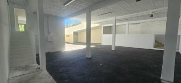 Photo 1 – location Entrepôts / activités	VENCE (06140)