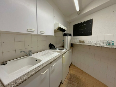 Photo 9 – location Locaux commerciaux	ANTIBES (06160)