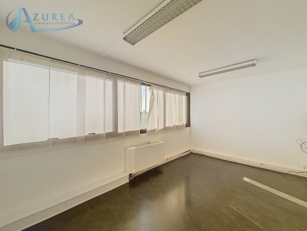 Photo 2 – location bureaux	SAINT LAURENT DU VAR (06700)