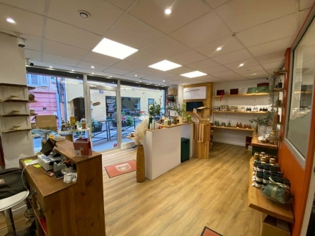 Photo 4 – location Locaux commerciaux	SAINT LAURENT DU VAR (06700)