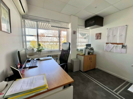 Photo 1 – location bureaux	SAINT LAURENT DU VAR (06700)