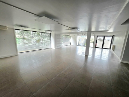 Photo 3 – location Locaux commerciaux	ANTIBES (06600)