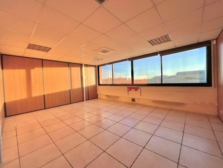 Photo 3 – vente bureaux	CANNES LA BOCCA (06210)