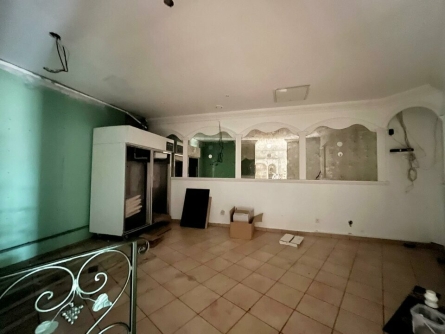 Photo 8 – location Locaux commerciaux	FREJUS (83600)