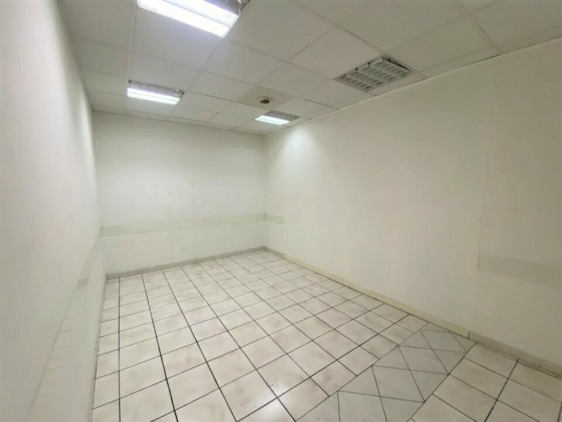 Photo 6 – location Locaux commerciaux	NICE (06300)