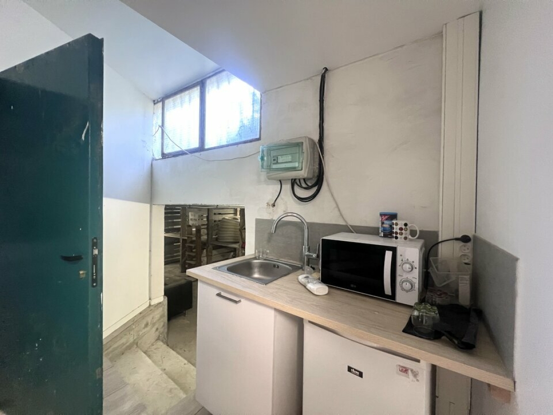 Photo 8 – vente Entrepôts / activités	NICE (06100)