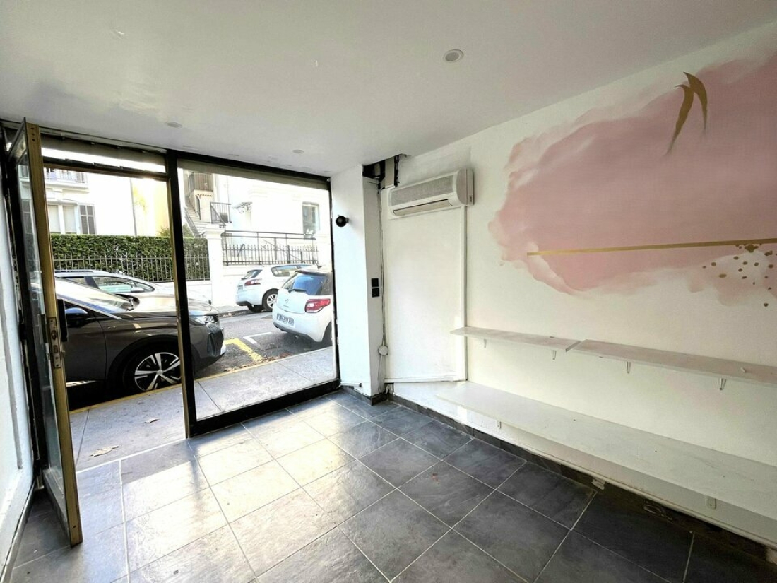 Photo 2 – vente Locaux commerciaux	ANTIBES (06600)