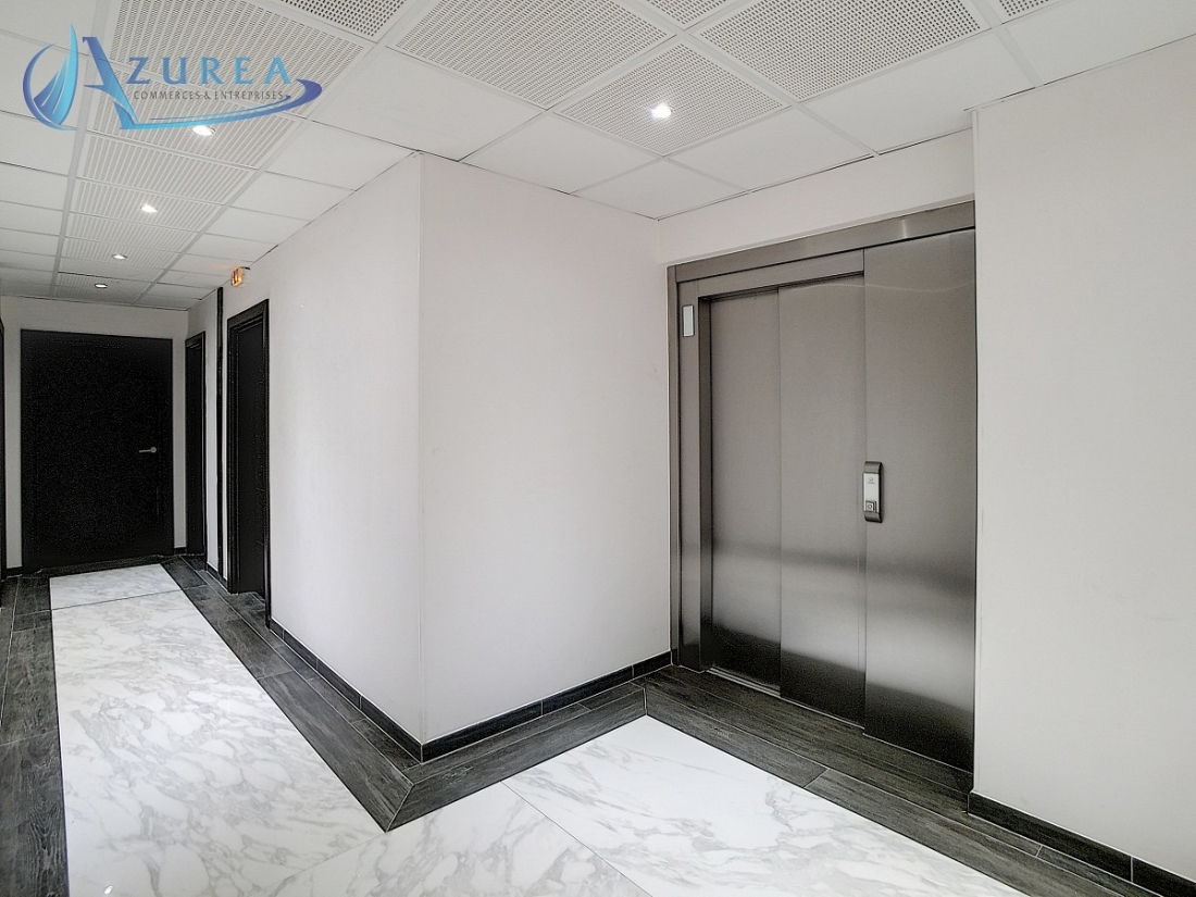 Photo 5 – location bureaux	CANNES LA BOCCA (06150)