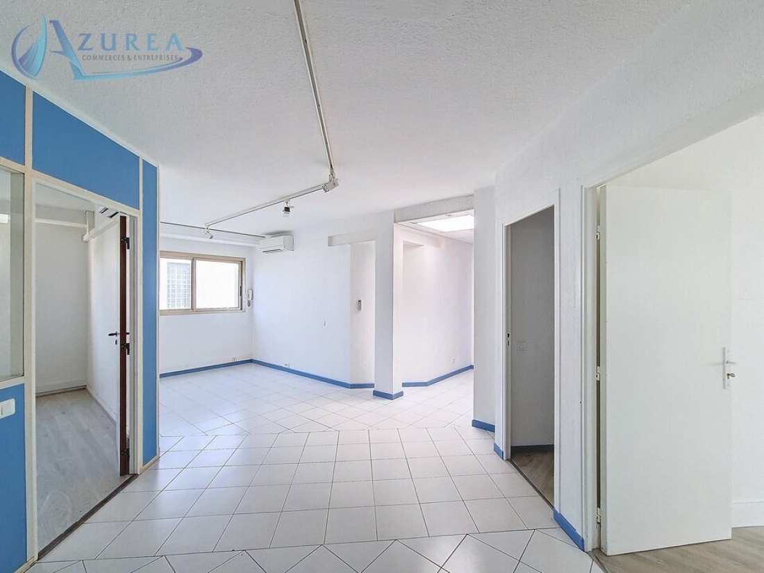 Photo 2 – location bureaux	SAINT LAURENT DU VAR (06700)