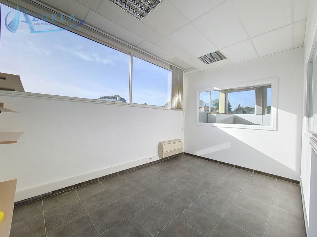 Photo 5 – location bureaux	BIOT (06410)