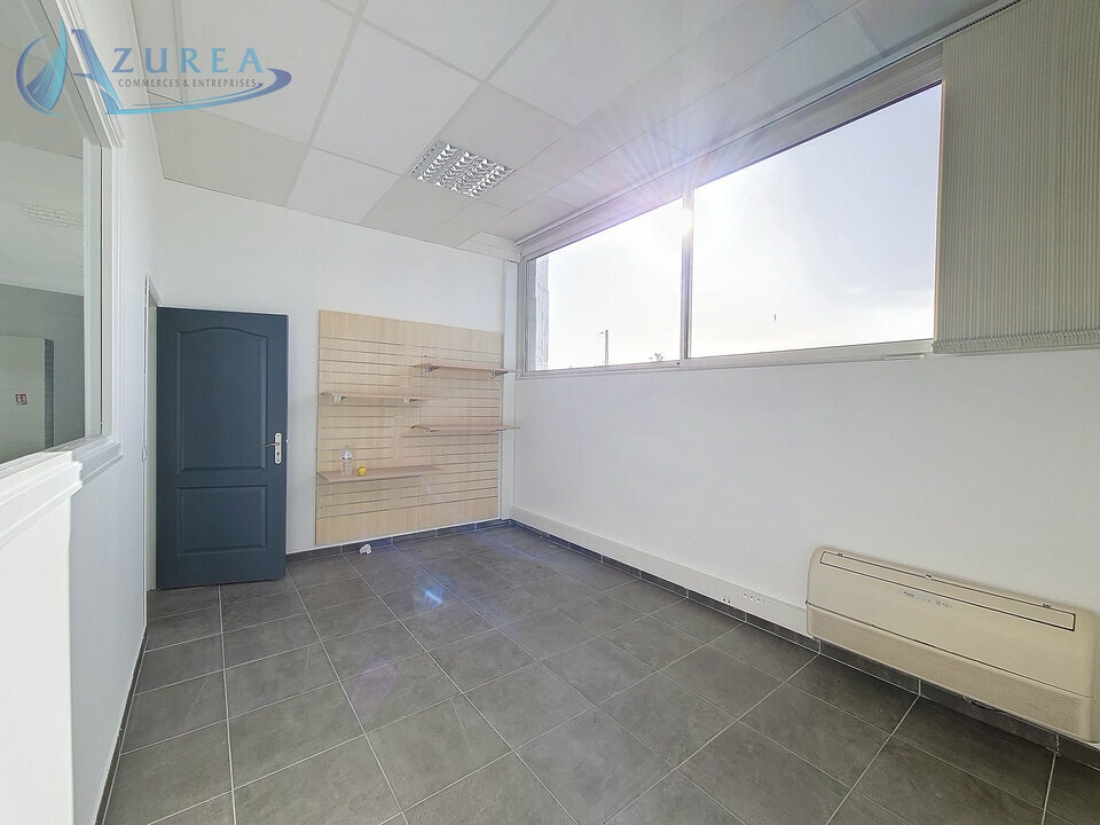 Photo 8 – location Entrepôts / activités	BIOT (06410)