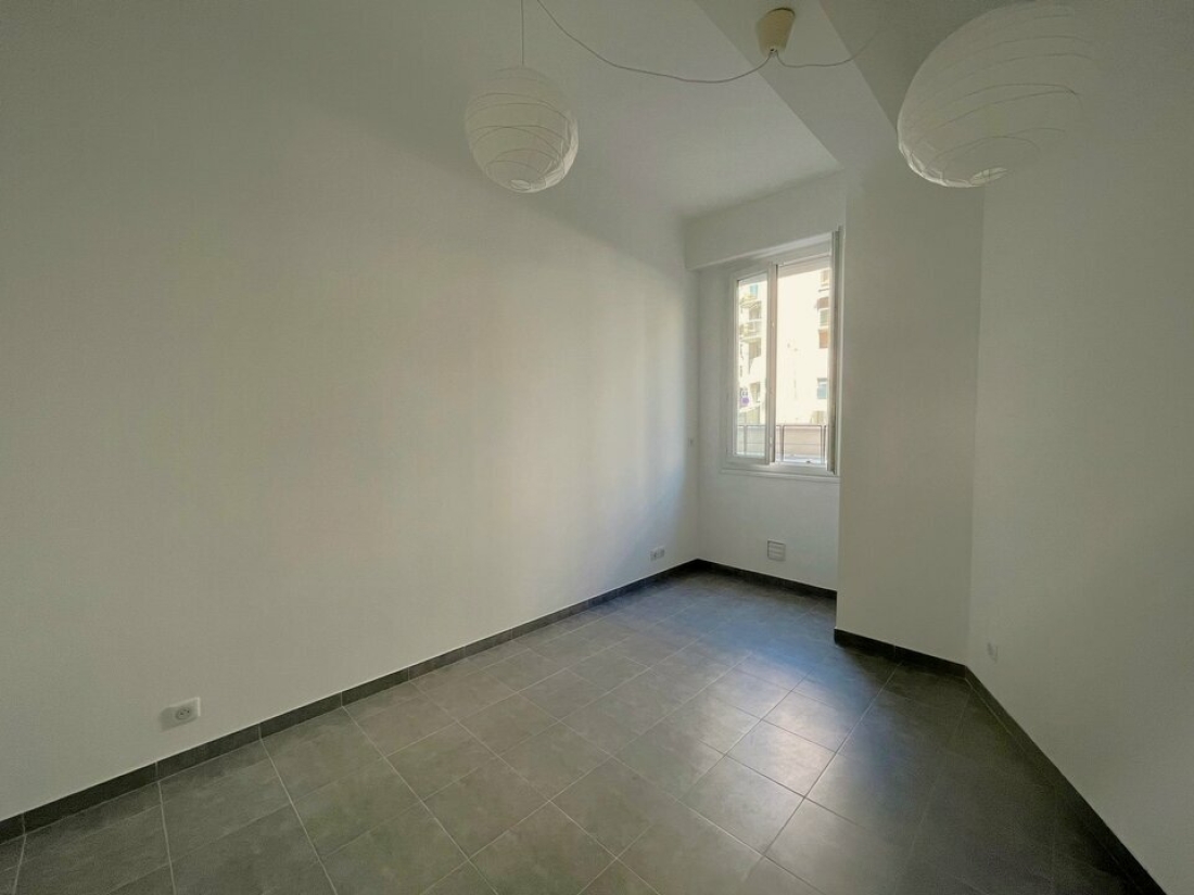 Photo 3 – location bureaux	NICE (06000)