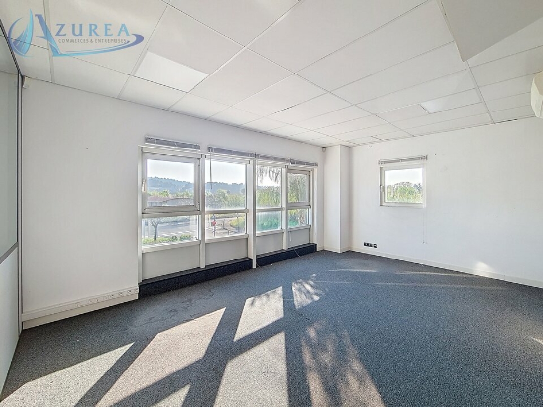 Photo 3 – vente bureaux	MANDELIEU LA NAPOULE (06210)