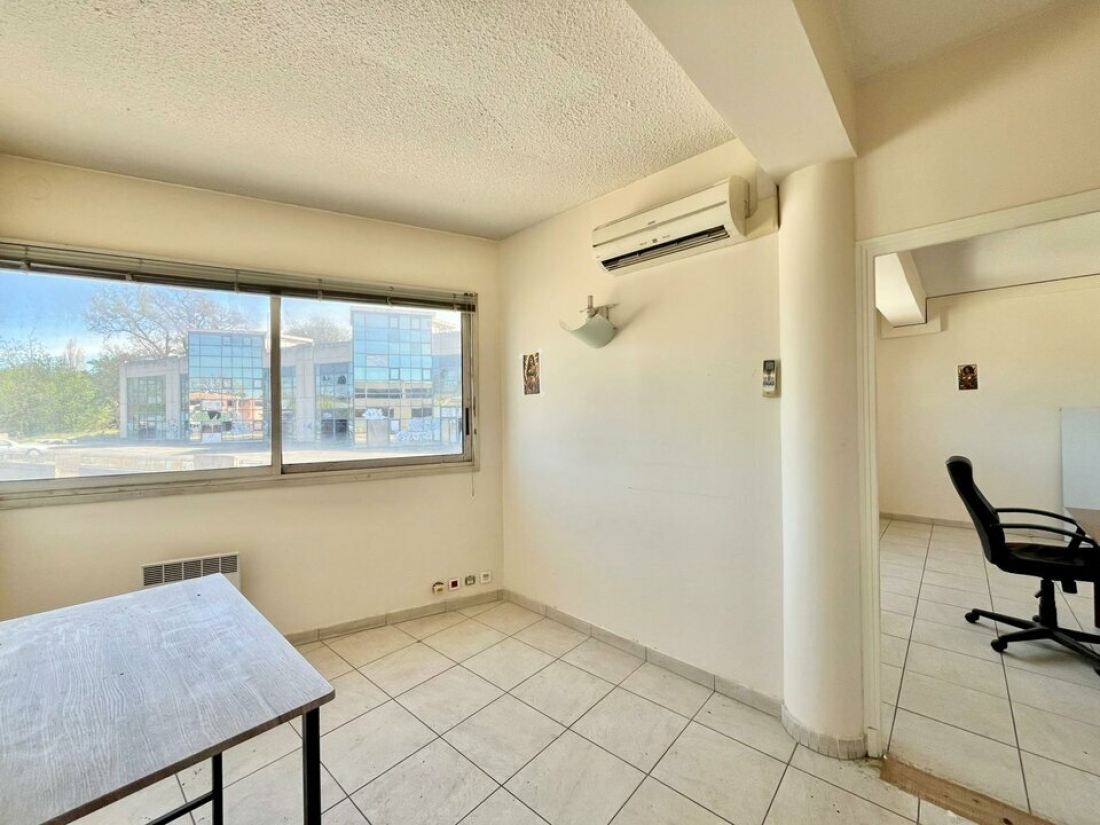 Photo 4 – vente bureaux	CANNES LA BOCCA (06150)