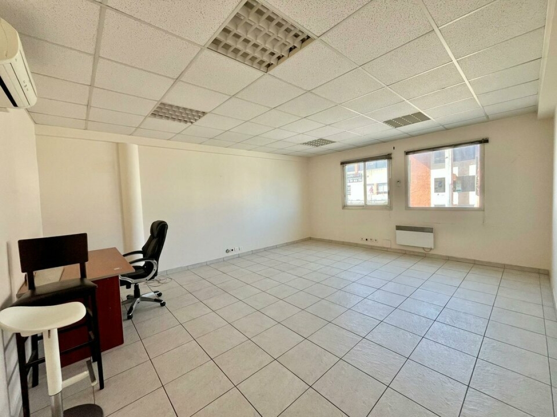 Photo 5 – vente bureaux	CANNES LA BOCCA (06150)