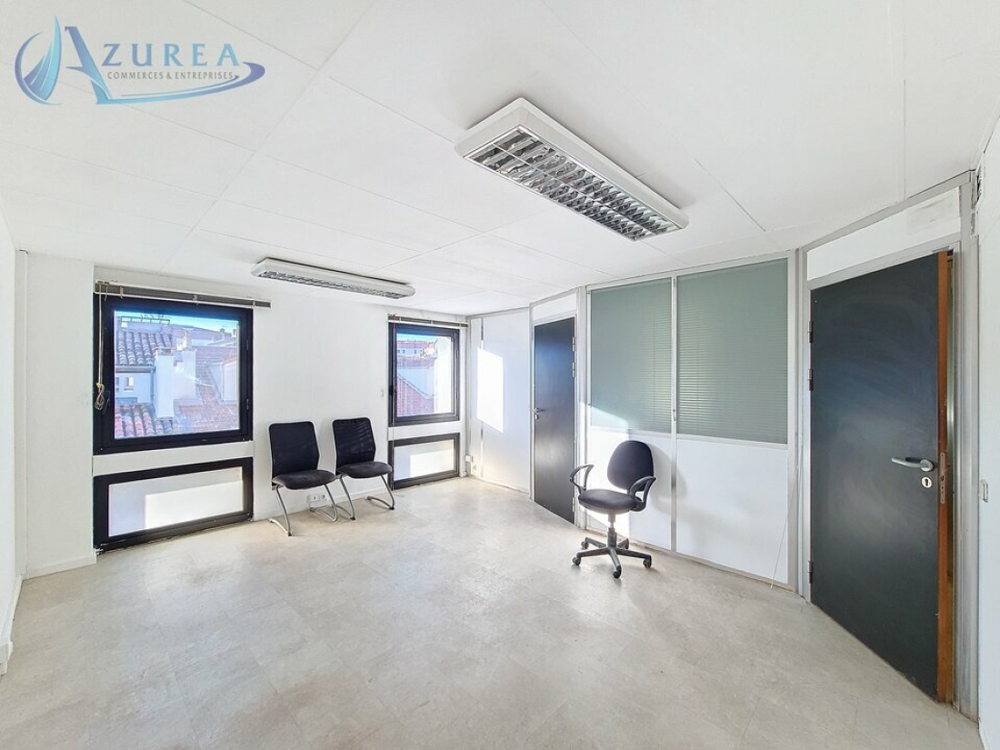 Photo 1 – location bureaux	CANNES (06400)