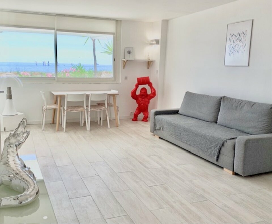 Photo 1 – location Locaux commerciaux	VILLENEUVE LOUBET (06270)
