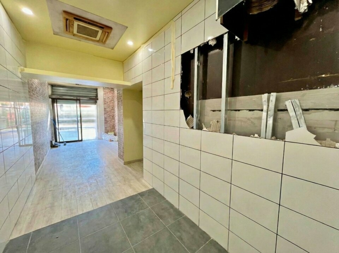 Photo 4 – location Locaux commerciaux	GRASSE (06130)