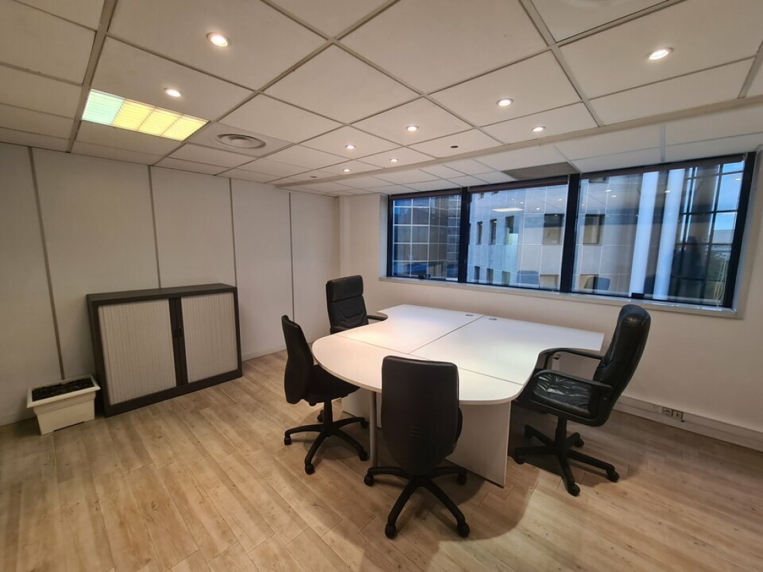 Photo 2 – location bureaux	NICE (06200)