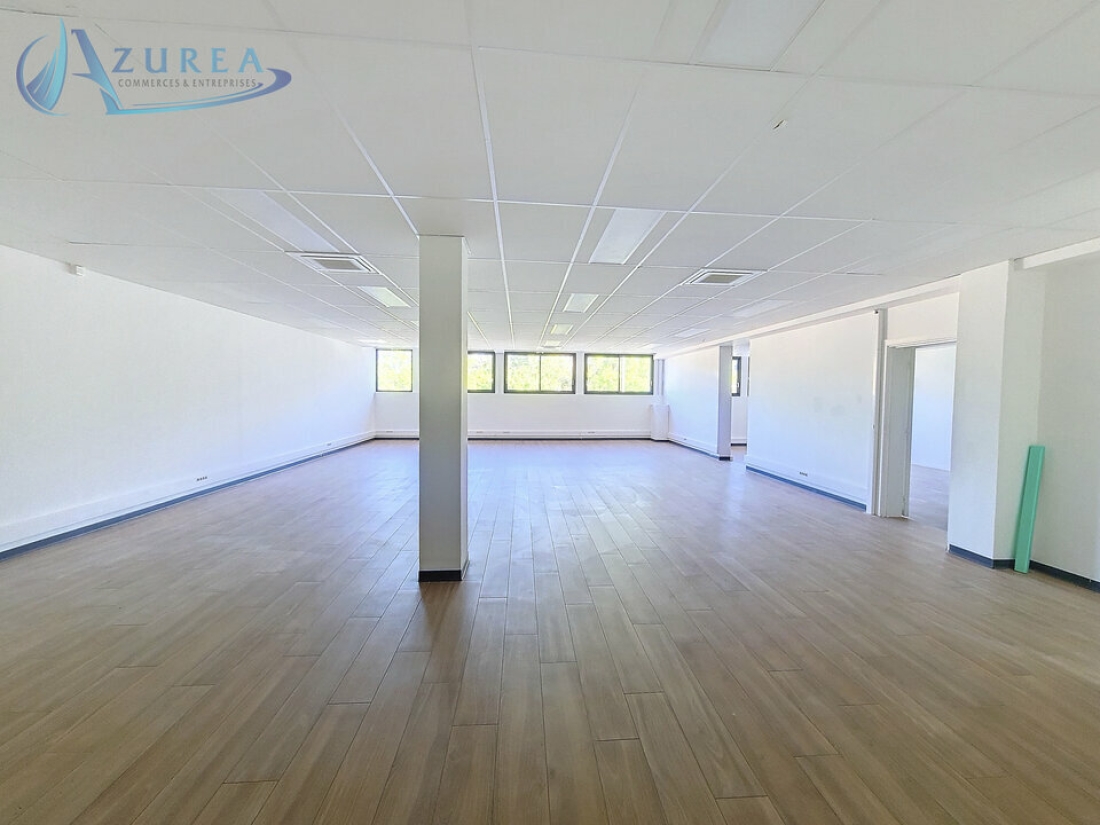 Photo 3 – location bureaux	BIOT (06410)