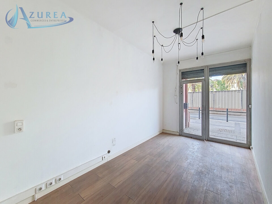 Photo 1 – location Locaux commerciaux	NICE (06300)