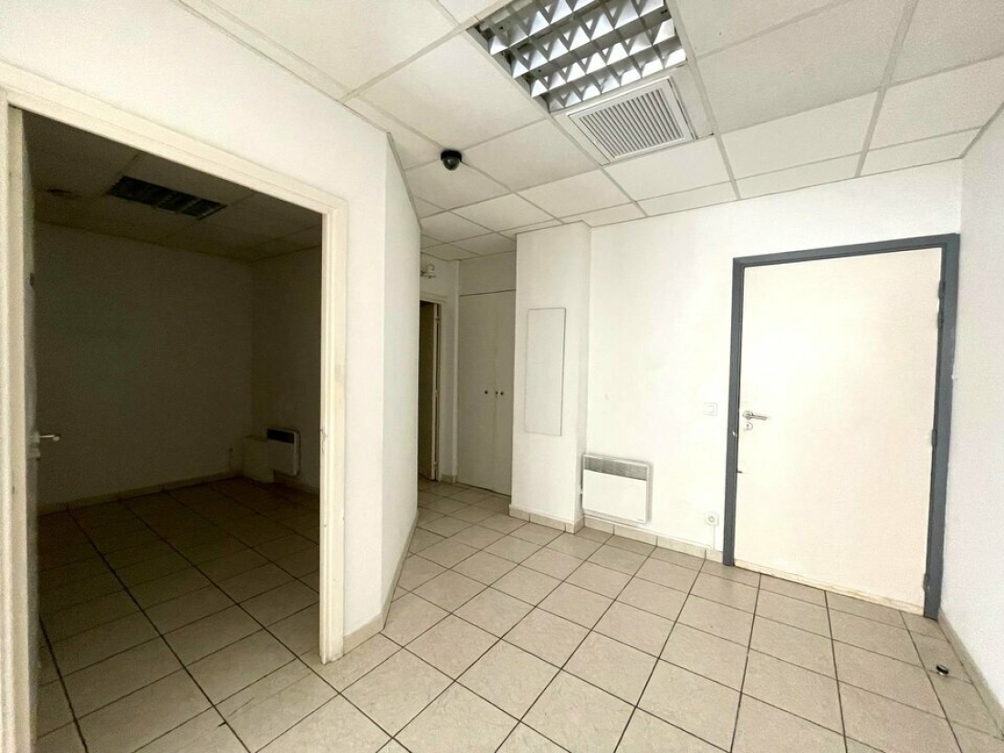 Photo 6 – location bureaux	CAGNES SUR MER (06800)