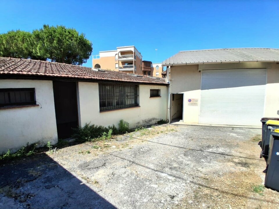 Photo 6 – location Entrepôts / activités	ANTIBES (06600)