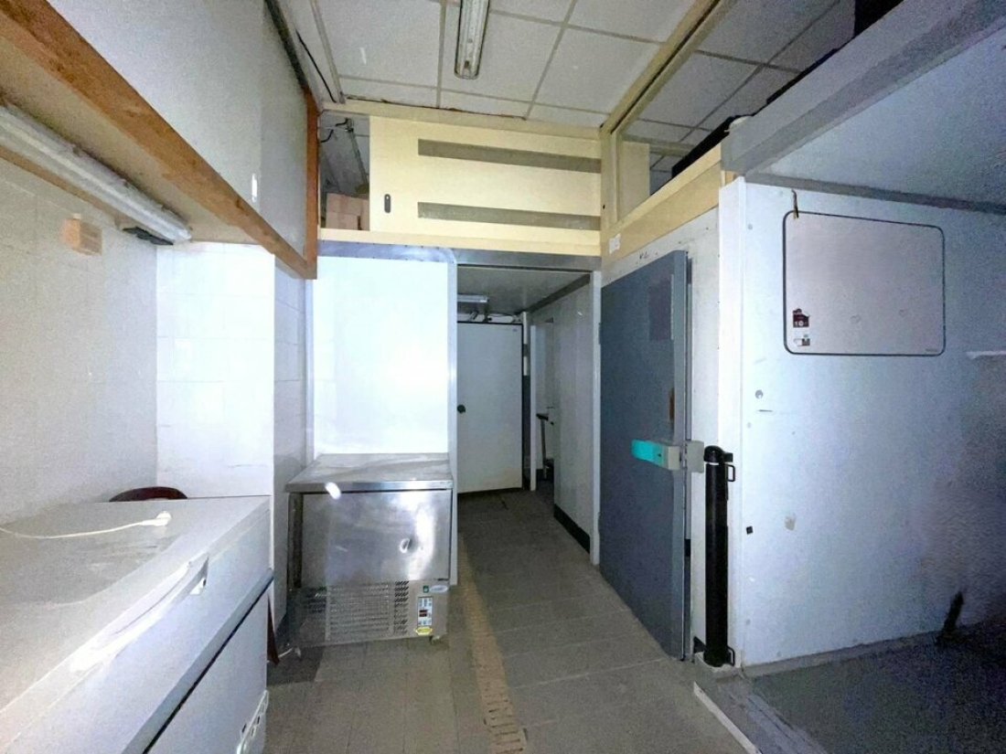 Photo 6 – vente Locaux commerciaux	 (06300)