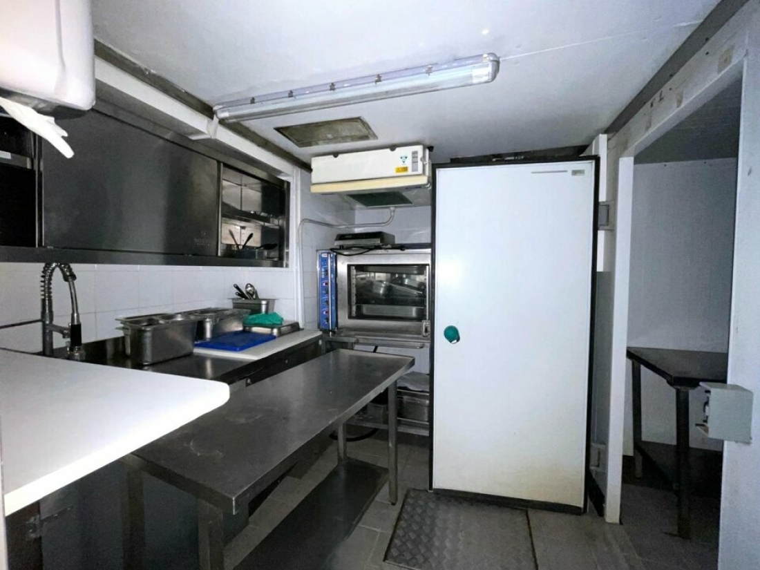 Photo 5 – vente Locaux commerciaux	 (06300)