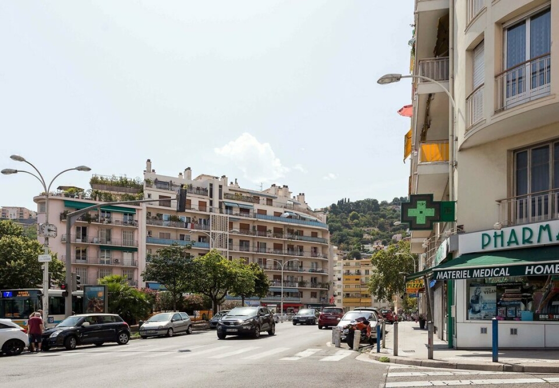 Photo 2 – cession de bail Locaux commerciaux	NICE (06100)