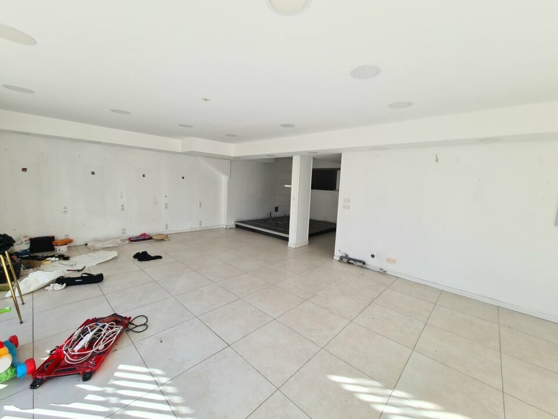 Photo 3 – location Locaux commerciaux	LE CANNET (06110)