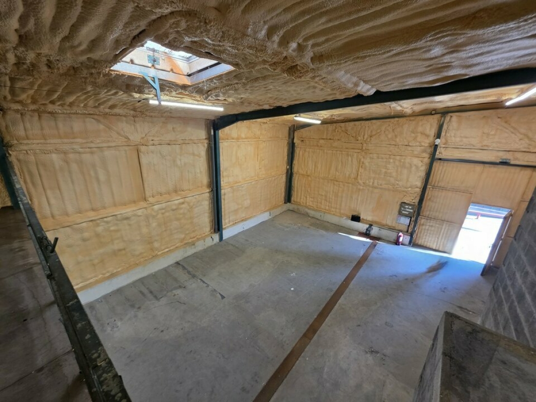 Photo 3 – location Entrepôts / activités	CARROS (06510)