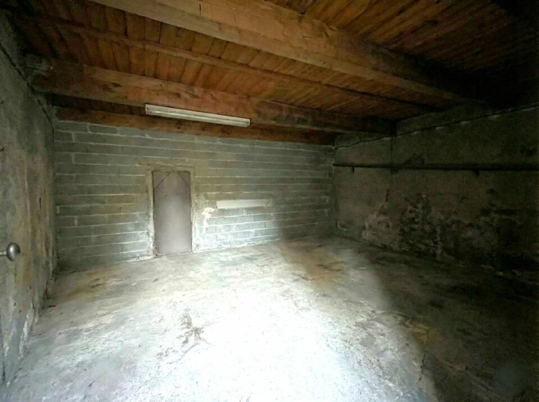 Photo 3 – vente Entrepôts / activités	LE LUC (83340)