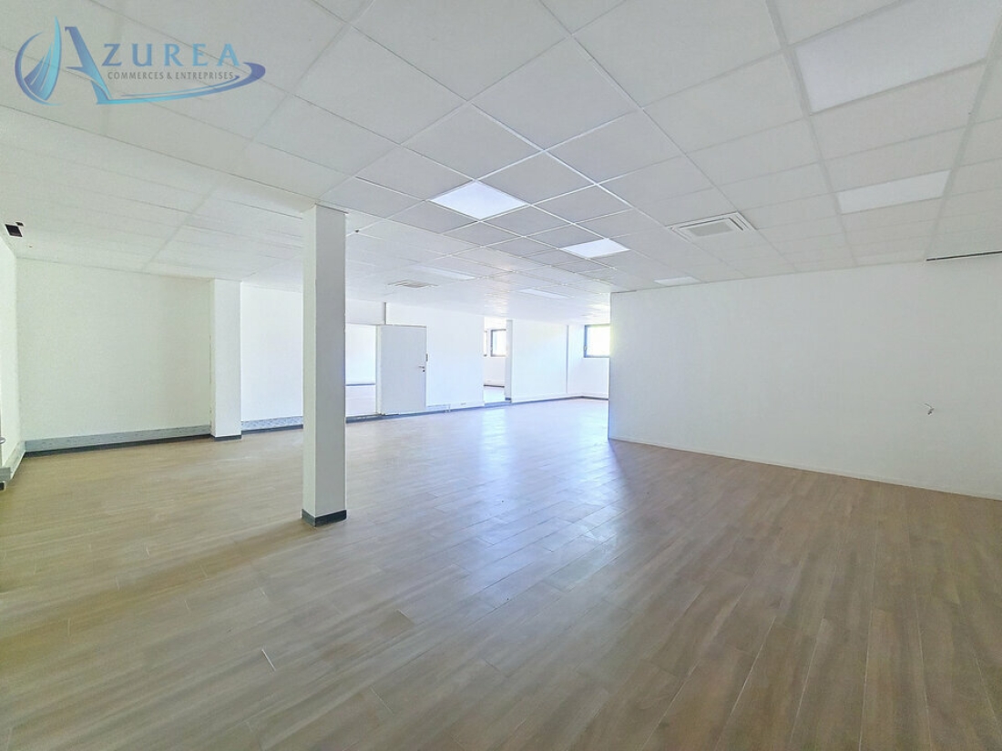 Photo 2 – location bureaux	BIOT (06410)