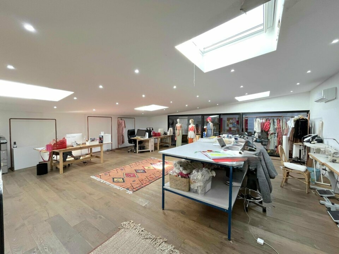 Photo 4 – location Entrepôts / activités	SAINT LAURENT DU VAR (06700)