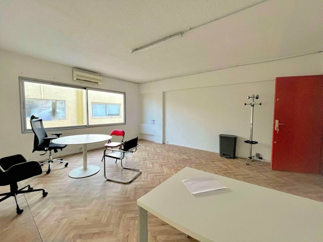 Photo 2 – location bureaux	ANTIBES (06600)