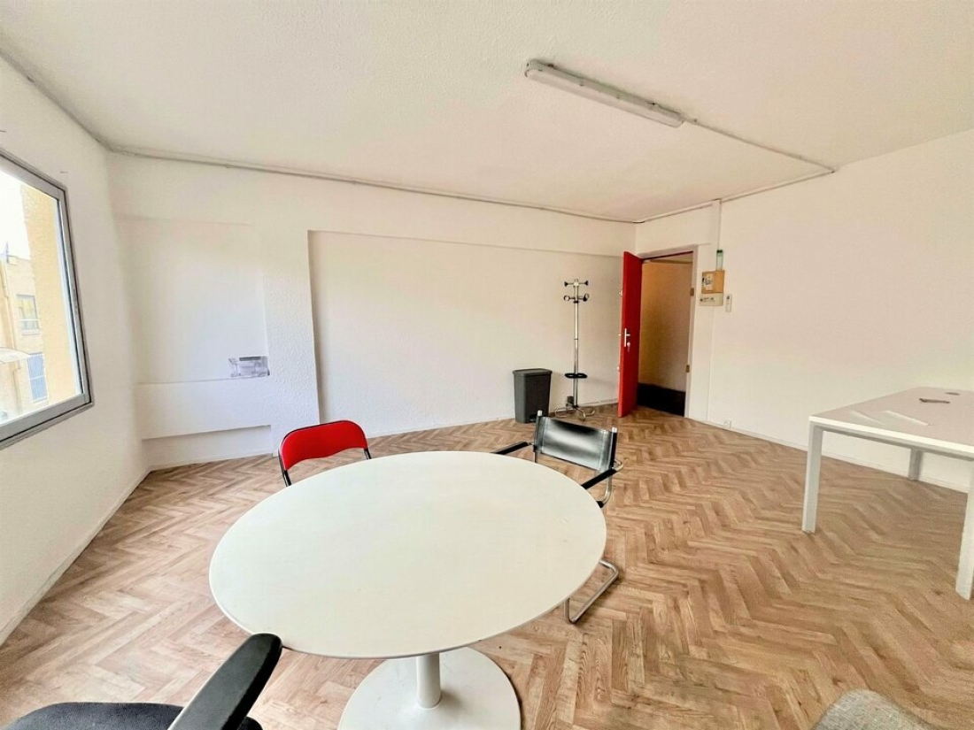 Photo 3 – location bureaux	ANTIBES (06600)