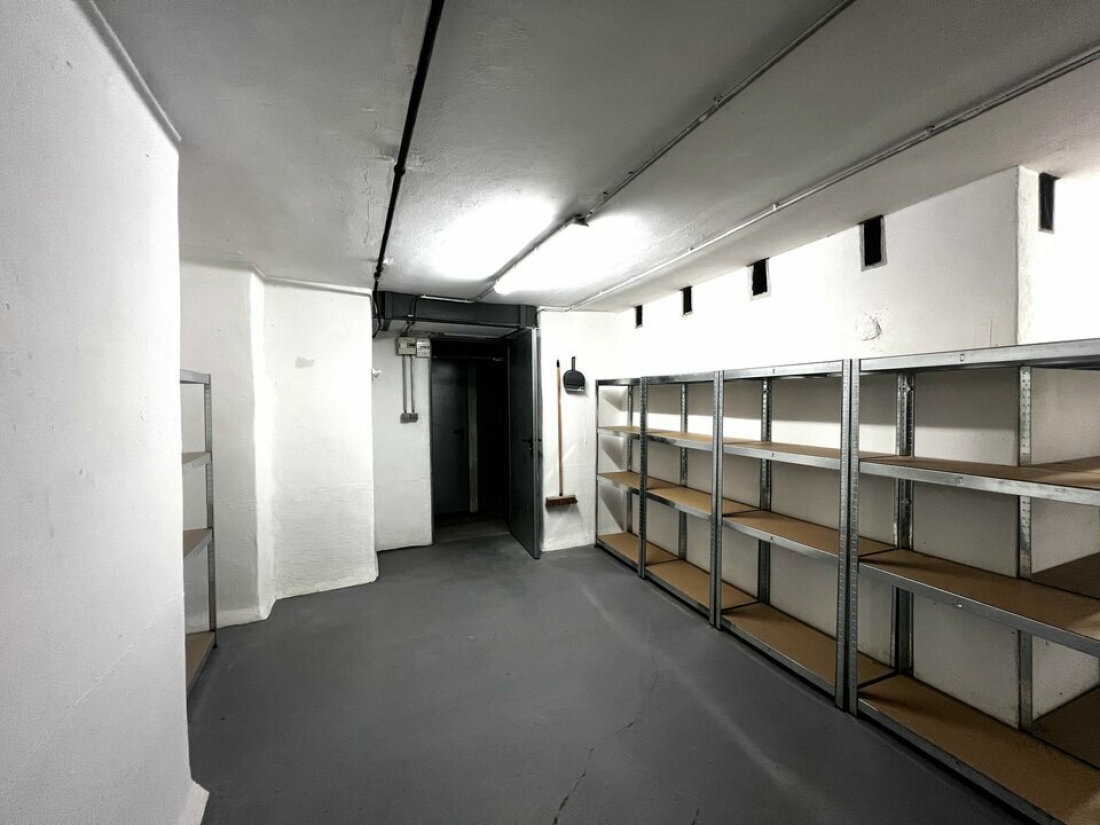 Photo 2 – location Entrepôts / activités	NICE (06000)