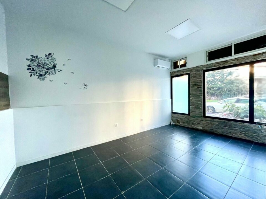 Photo 2 – location bureaux	ANTIBES (06600)