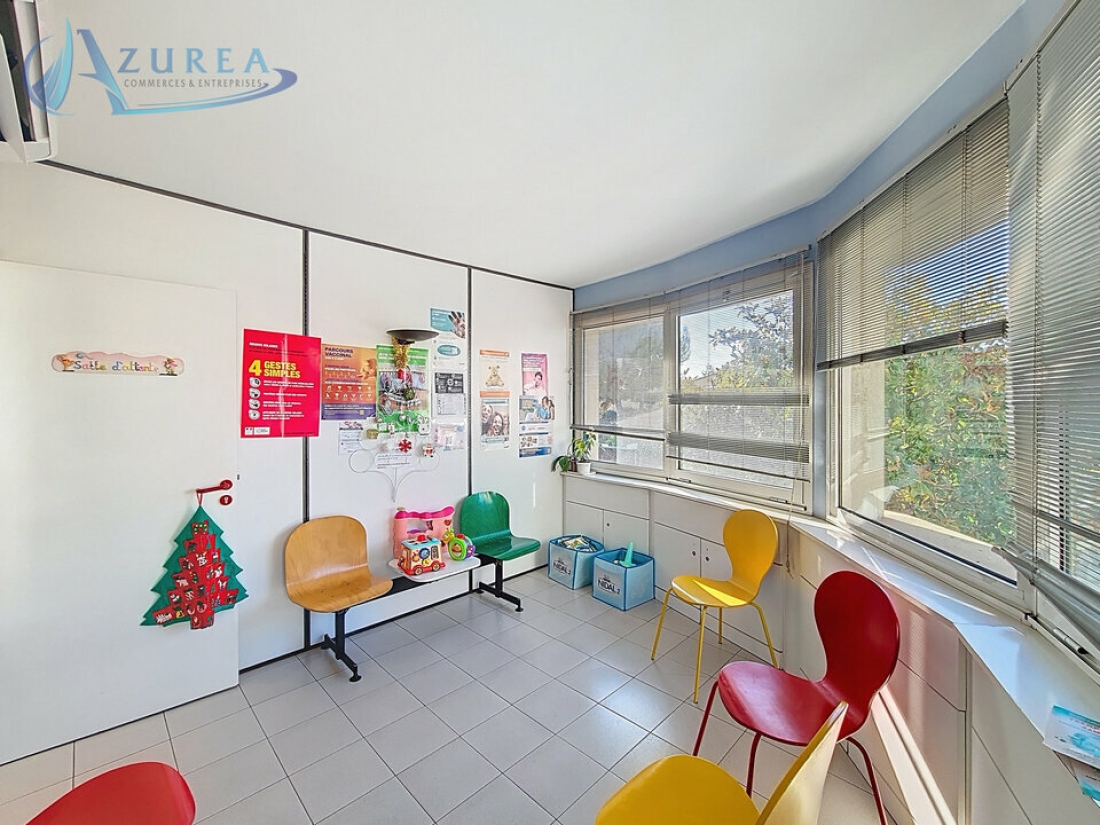 Photo 5 – vente bureaux	SAINT LAURENT DU VAR (06700)