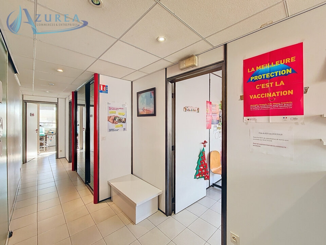 Photo 7 – vente bureaux	SAINT LAURENT DU VAR (06700)