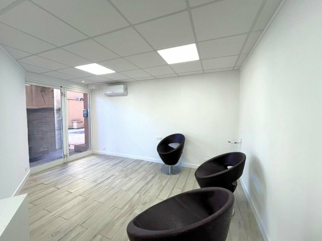 Photo 2 – location bureaux	FREJUS (83600)