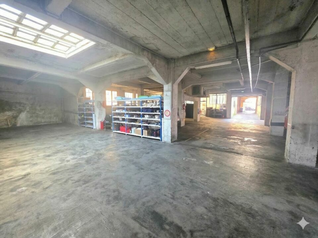 Photo 1 – vente Entrepôts / activités	NICE (06200)