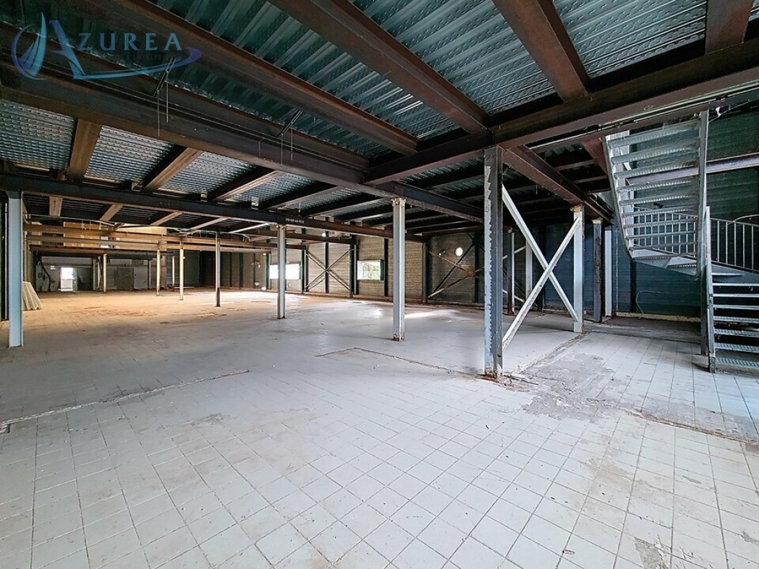 Photo 4 – location Entrepôts / activités	CARROS (06510)