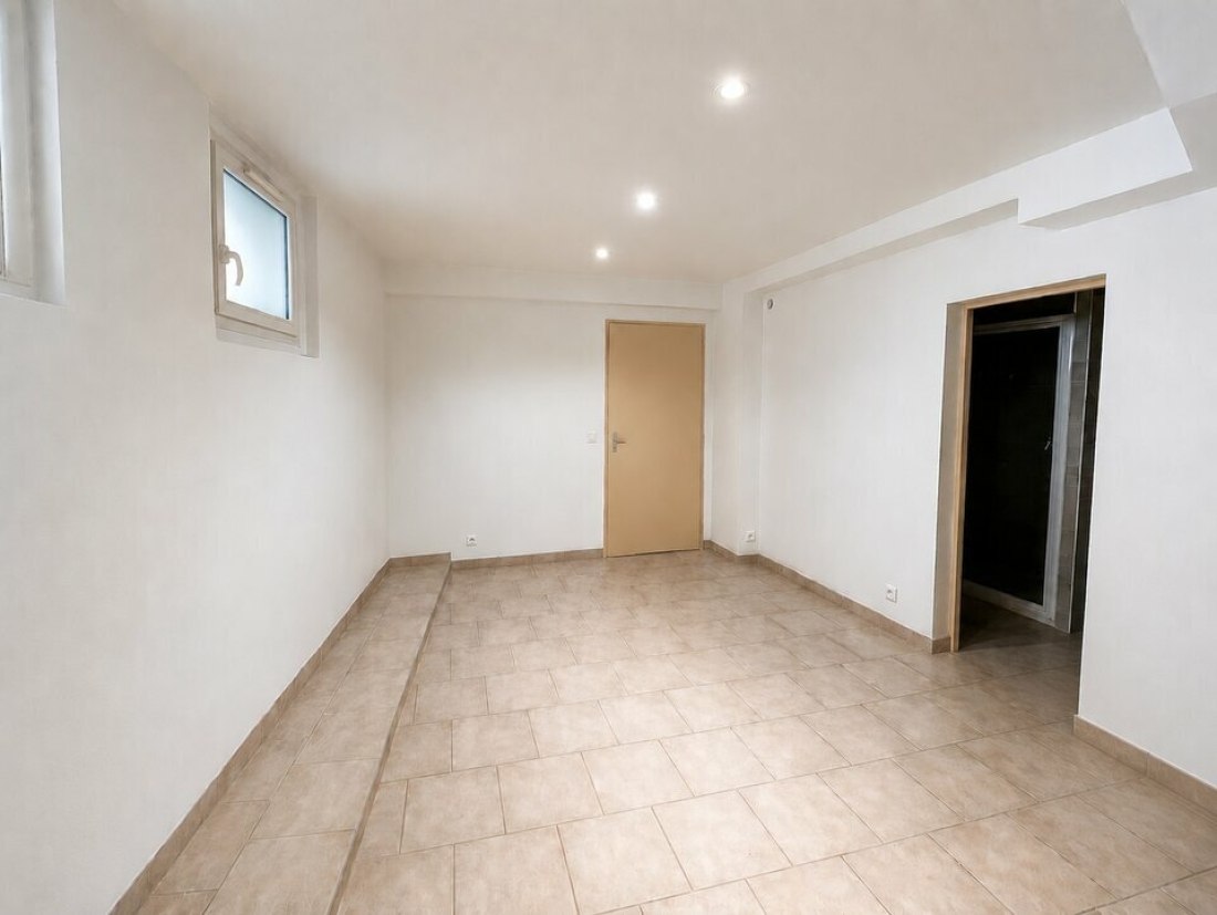 Photo 7 – location bureaux	LE LUC (83340)