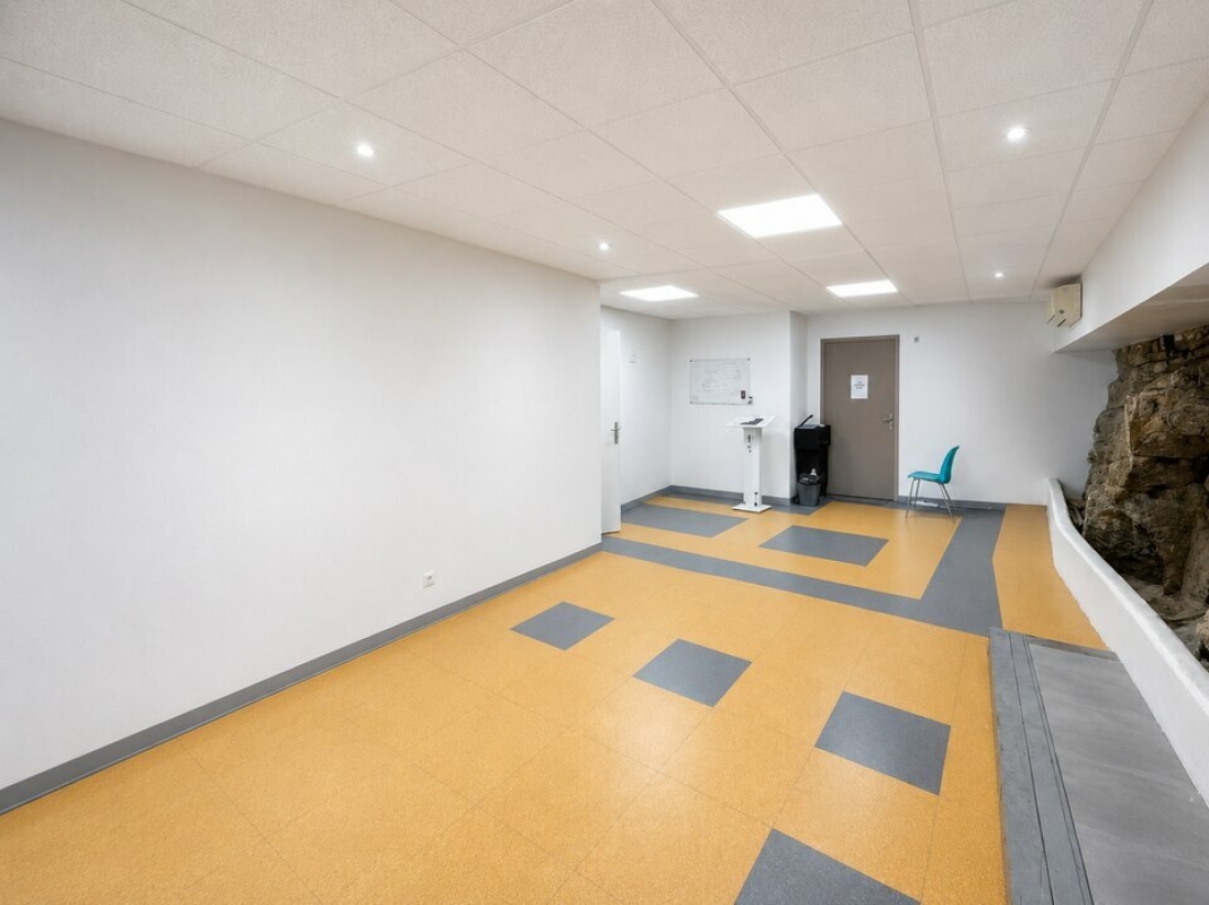 Photo 6 – location bureaux	LE LUC (83340)