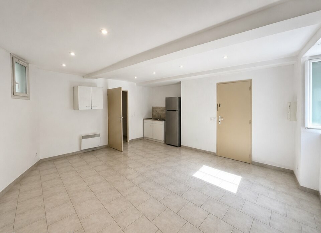 Photo 5 – location bureaux	LE LUC (83340)
