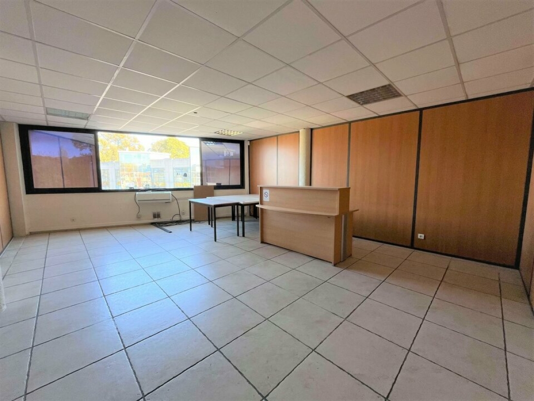 Photo 5 – location bureaux	CANNES LA BOCCA (06210)